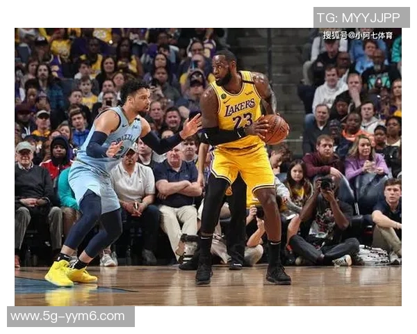 布朗谈上季射手众多现状变化积极寻找投篮机会提升表现 布朗谈上季射手众多现状变化积极寻找投篮机会提升表现