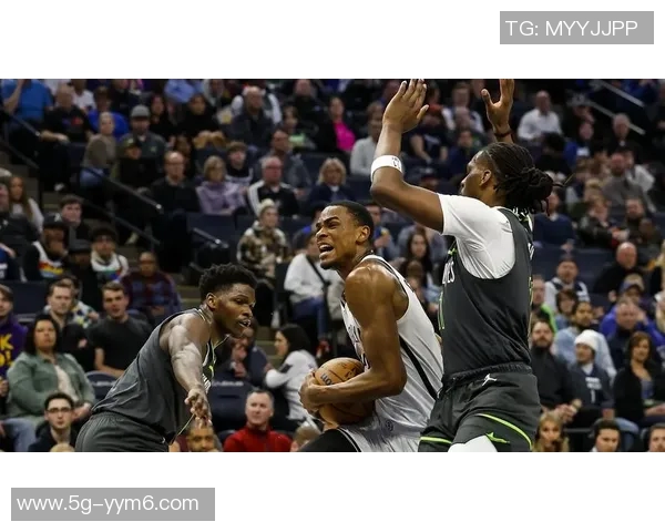 布里奇斯狂砍34分却难救主19投11中三分命中率高达583表现令人叹息 布里奇斯狂砍34分却难救主19投11中三分命中率高达583表现令人叹息