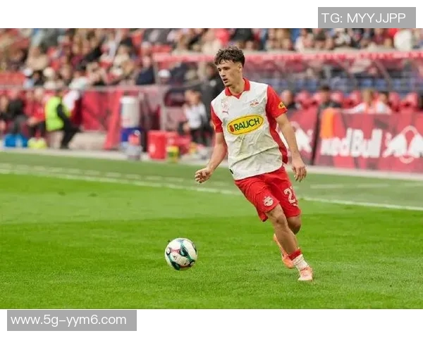 天空报道曼联切尔西波尔图争抢萨尔茨堡18岁前锋阿拉杰贝戈维奇 天空报道曼联切尔西波尔图争抢萨尔茨堡18岁前锋阿拉杰贝戈维奇